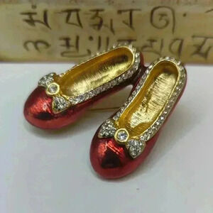 "Ruby Slipper Dreams" Vintage Shoe Brooch - Sparkling Crystal Accents Whimsical